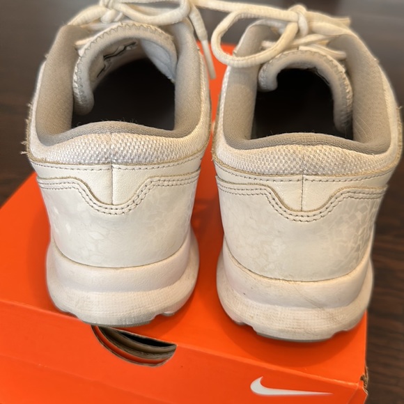 Nike Air Zoom Pegasus Training Sneakers - Picture 3 of 4